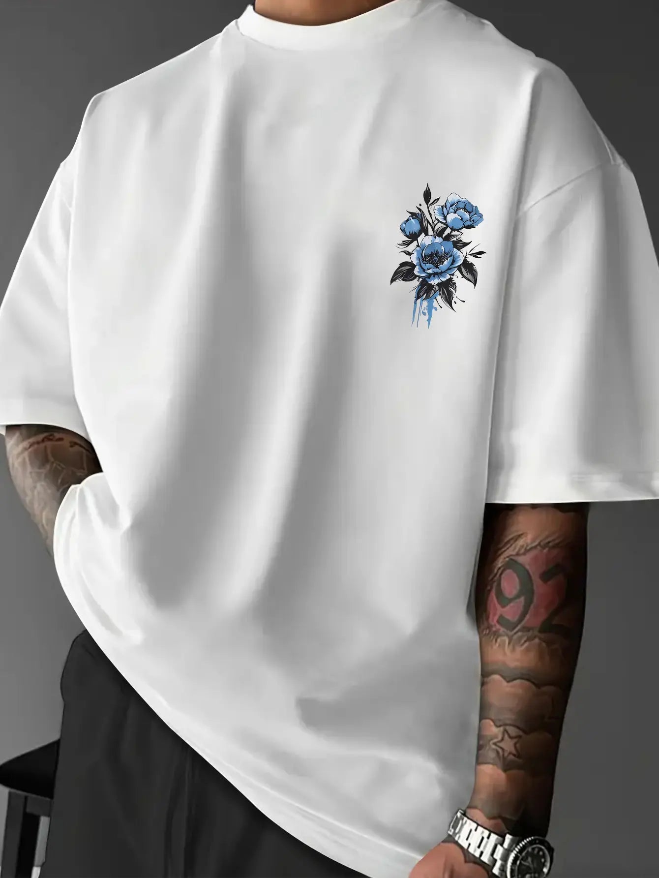 [Men's T-Shirt] New Men's T-Shirt, American Street Style Blue Peony Print T-Shirt