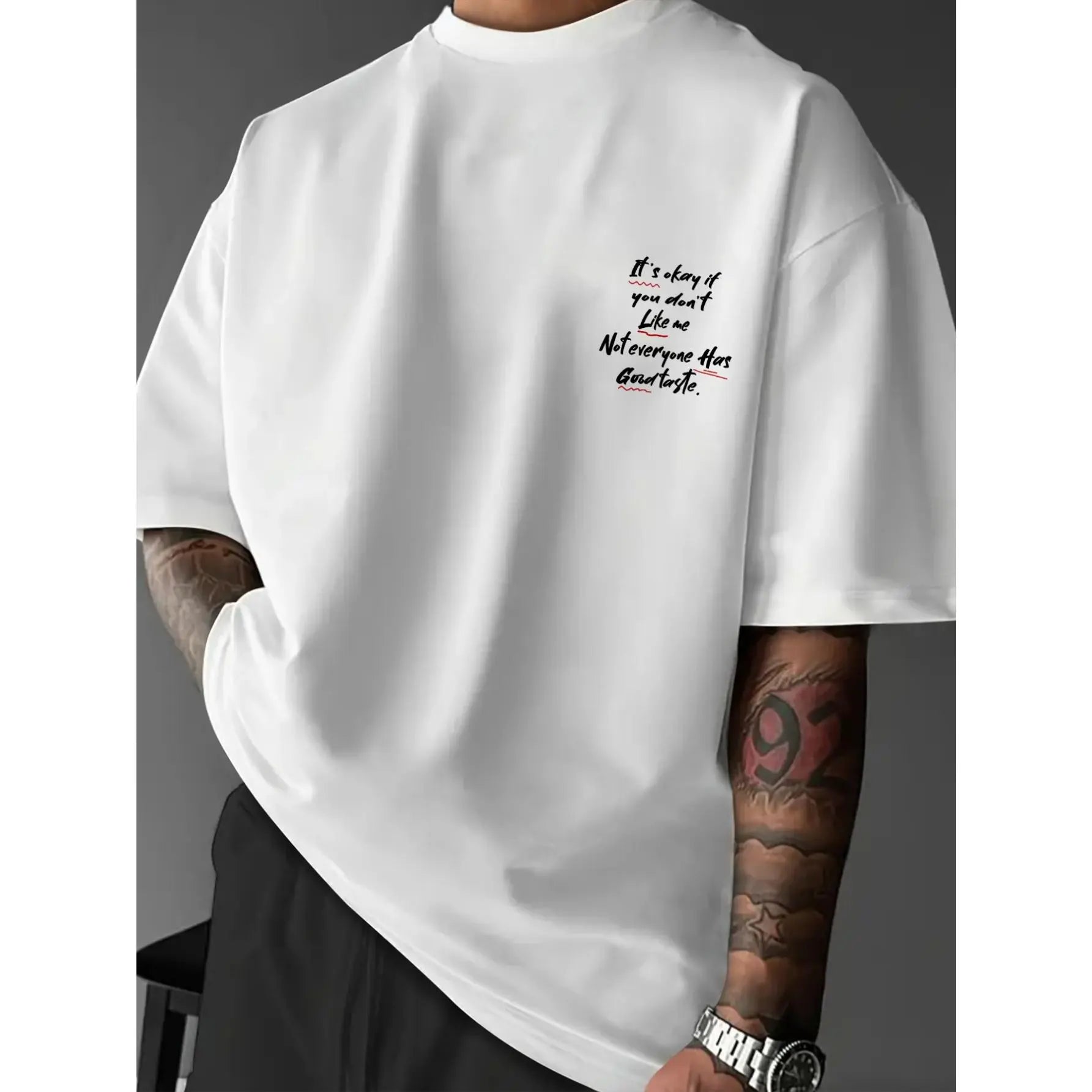 Black Graphic T-Shirt for Summer, Featuring a Trendy Graffiti Style for Casual Wear, Perfect for Young Men