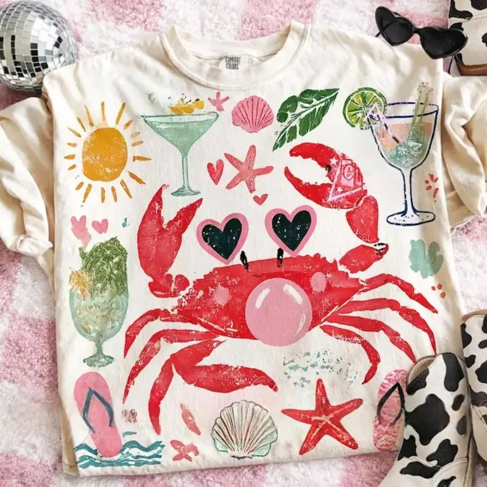 Comfort Colors Crab Blowing Bubble T-shirt, Coastal Nautical Shirt Summer Trending Gift For Her Womenswear Cotton Top