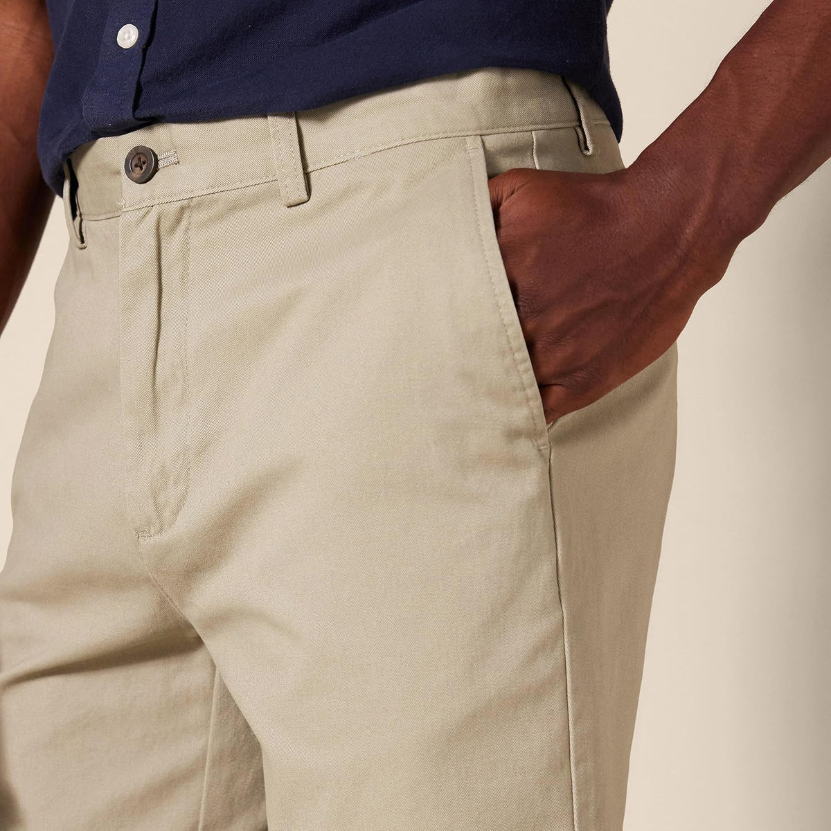 Amazon Essentials Men's Slim-Fit 7" Chino Shorts