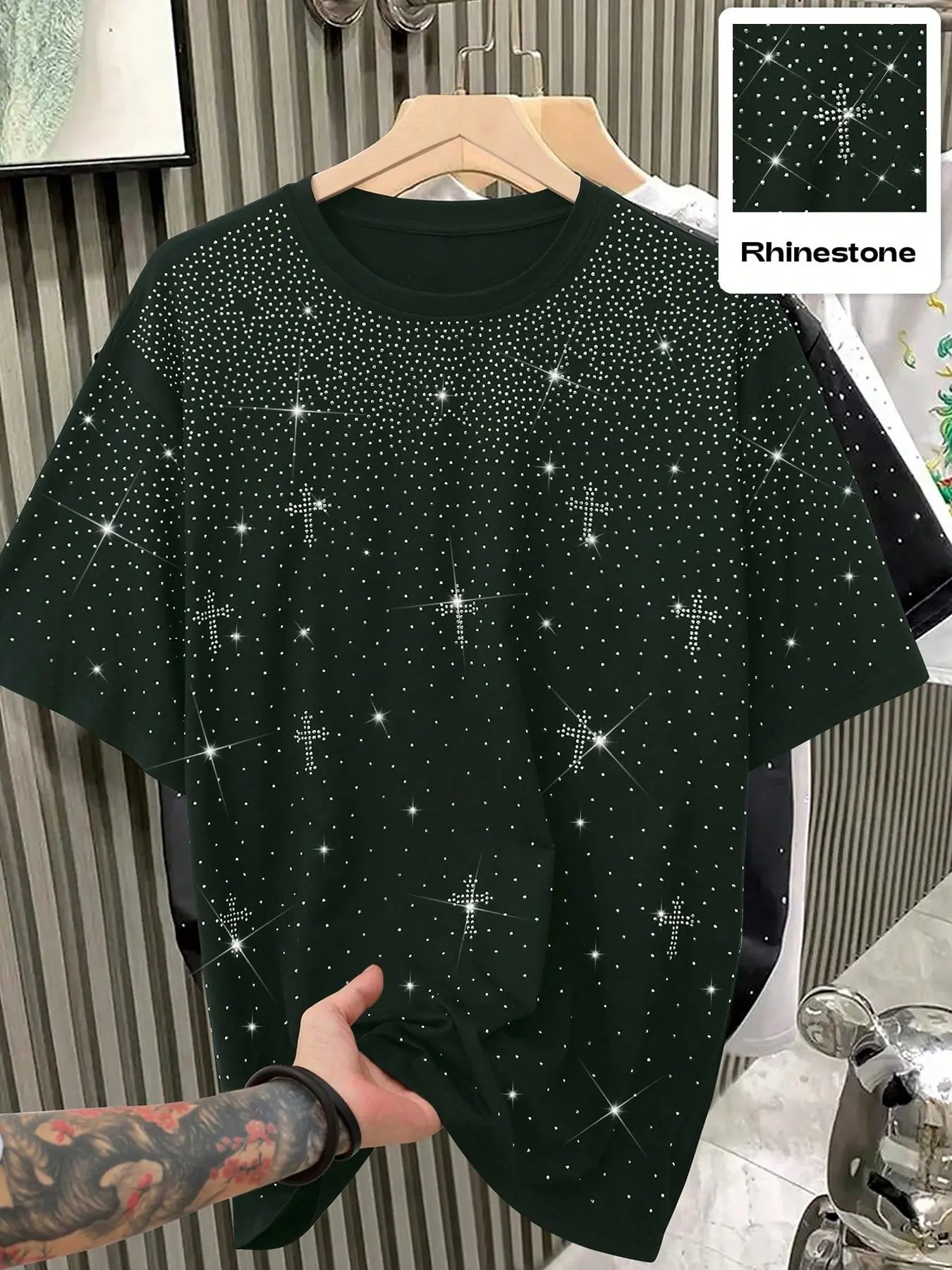 Unisex Rhinestone Cross Pattern T-Shirt, Street Style Glam Top, Sparkling Fashion Design, Perfect for Daily Wear & Night Out