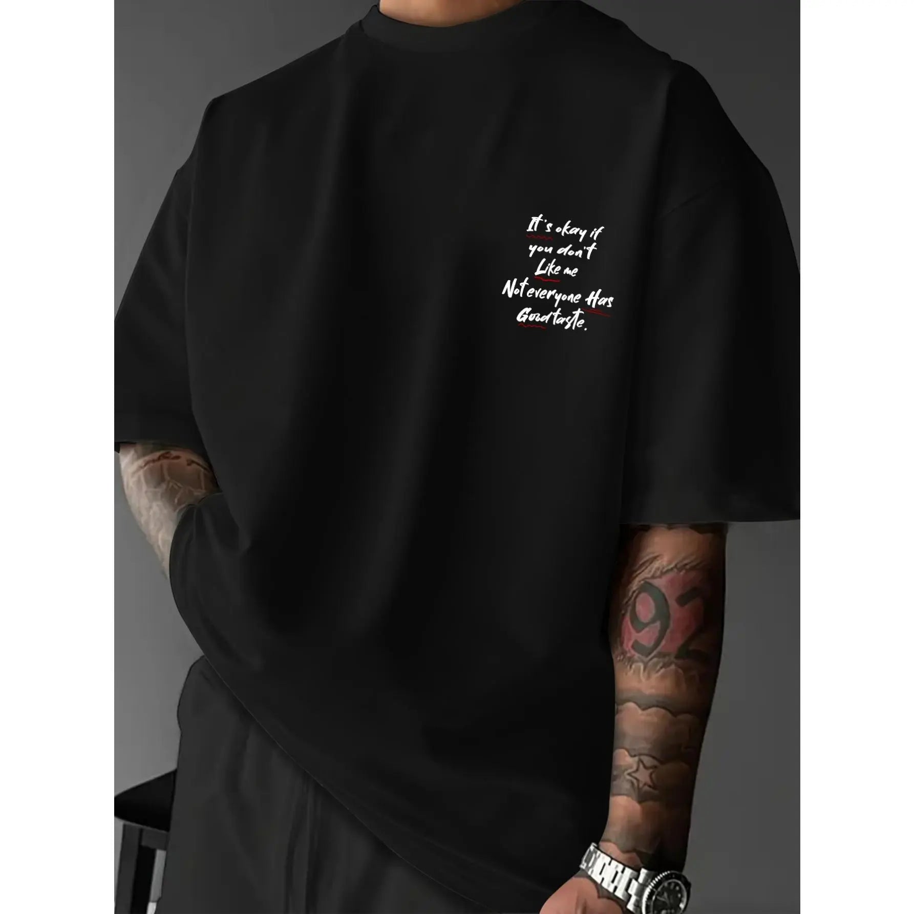 Black Graphic T-Shirt for Summer, Featuring a Trendy Graffiti Style for Casual Wear, Perfect for Young Men